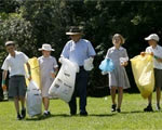 clean up Australia